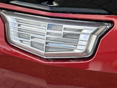 New 2026 Cadillac Vistiq Platinum image 9