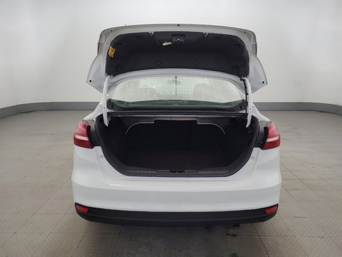 Used 2017 Ford Focus S image 29