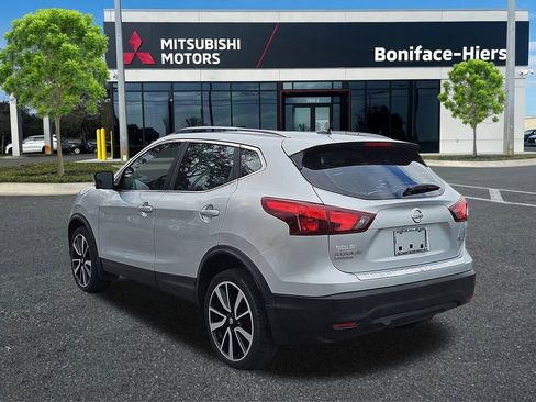 Used 2017 Nissan Rogue Sport SL image 3