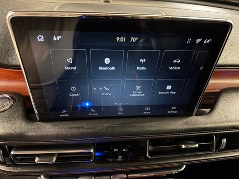Used 2020 Lincoln Aviator Reserve w/ Equipment Group 202A AWD/4WD image 10