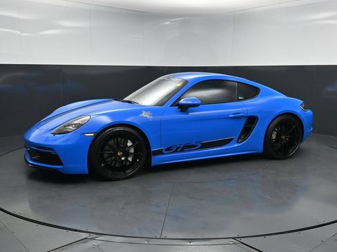 Used 2024 Porsche 718 Cayman GTS RWD image 1