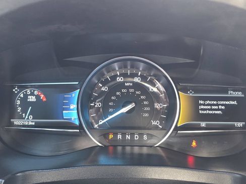 Used 2017 Ford Explorer XLT w/ Equipment Group 202A AWD/4WD image 40