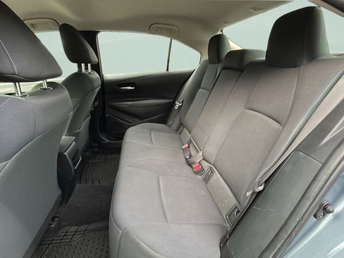 Used 2021 Toyota Corolla LE FWD image 10