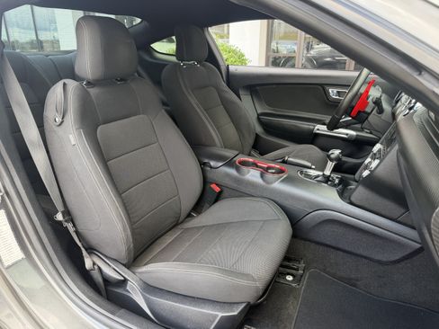 Used 2015 Ford Mustang Coupe w/ Equipment Group 051A RWD image 17