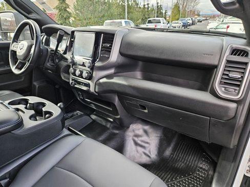 Used 2024 RAM 2500 Tradesman w/ Convenience Group image 34