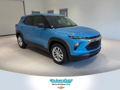 New 2026 Chevrolet TrailBlazer LS w/ LS Convenience Package FWD image 1