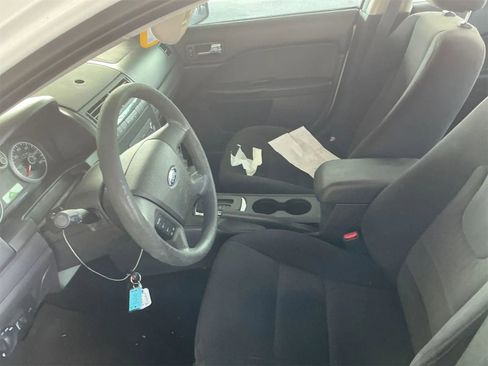 Used 2009 Ford Fusion SE FWD image 5
