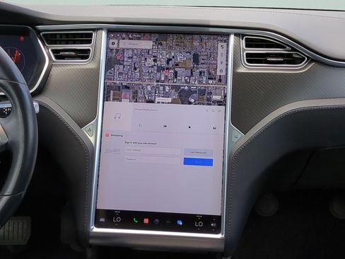 Used 2018 Tesla Model S 75D AWD/4WD image 13