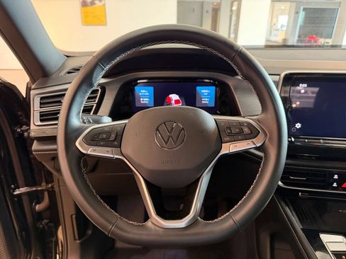 Used 2026 Volkswagen Atlas Cross Sport SE AWD/4WD image 29