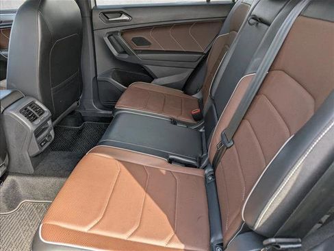 Used 2022 Volkswagen Tiguan SEL R-Line image 26
