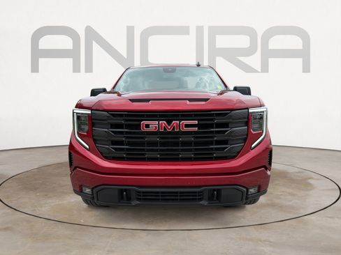 Used 2024 GMC Sierra 1500 Elevation AWD/4WD image 4