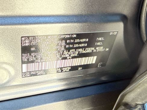 Used 2022 Toyota RAV4 XSE AWD/4WD image 27
