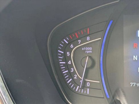 Used 2020 Hyundai Santa Fe SEL FWD image 17