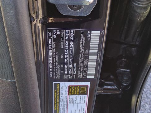 Used 2024 Mercedes-Benz GLE 350 4MATIC image 48