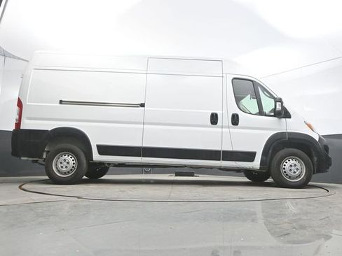 Used 2025 RAM ProMaster 2500 w/ Convenience Group FWD image 39