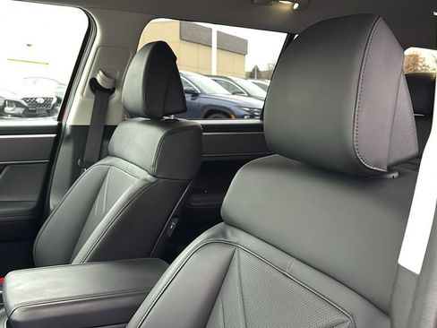 Used 2025 Hyundai Santa Fe SEL image 25