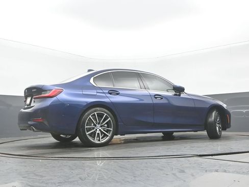 Used 2020 BMW 330i xDrive Sedan w/ Premium Package AWD/4WD image 12