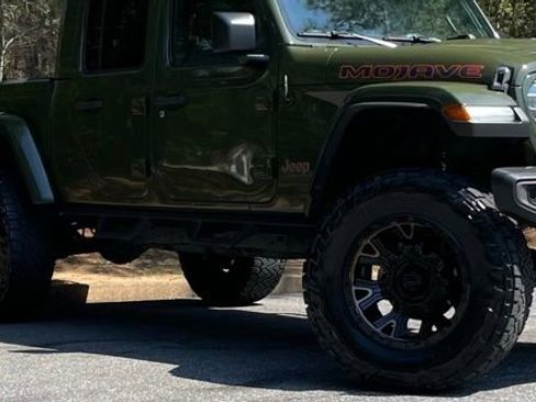 Used 2022 Jeep Gladiator Mojave w/ LED Lighting Group image 11