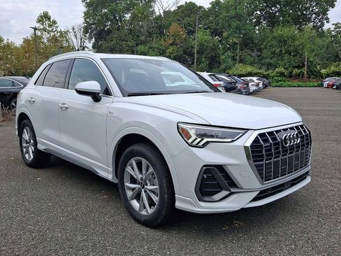 New 2025 Audi Q3 2.0T Premium image 10