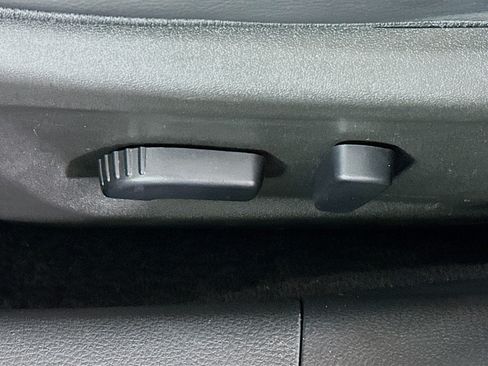 Used 2024 Nissan Altima 2.5 SR image 13