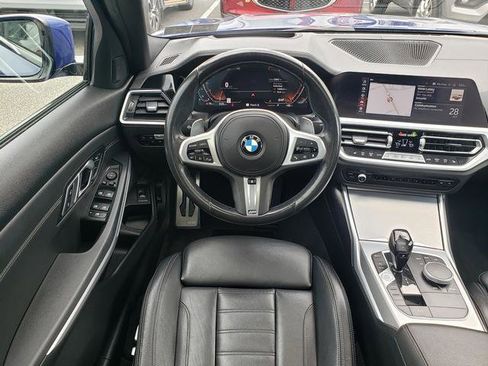 Used 2020 BMW 330i xDrive Sedan w/ M Sport Package AWD/4WD image 17