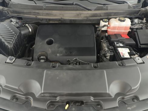 Used 2020 Chevrolet Traverse LS image 6