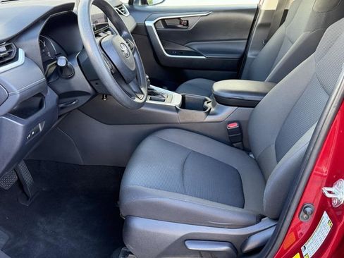 Used 2023 Toyota RAV4 LE image 8