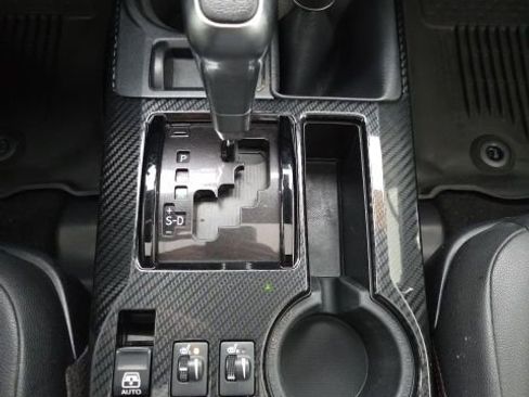 Used 2020 Toyota 4Runner TRD Off-Road Premium w/ Moonroof Package image 18