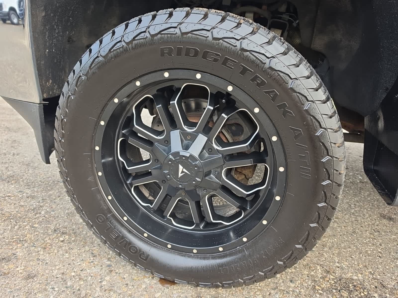 Used 2019 Chevrolet Silverado 2500 LT w/ LT Convenience Package AWD/4WD image 16