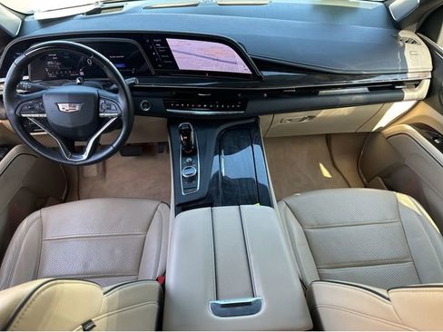 Used 2022 Cadillac Escalade Premium Luxury w/ Performance Package image 27