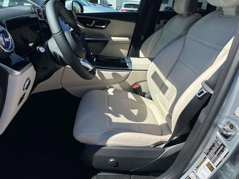 New 2026 Mercedes-Benz GLC 300 image 10
