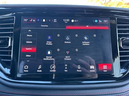 Used 2025 Dodge Durango R/T image 56