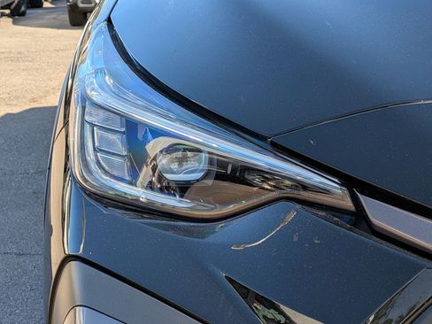 Certified 2025 Subaru Crosstrek 2.5i Limited w/ Crosstrek Mirror Package image 6