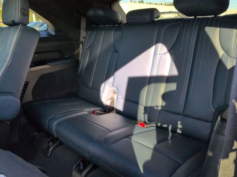 Used 2025 Cadillac Escalade IQ Luxury 2 AWD/4WD image 26
