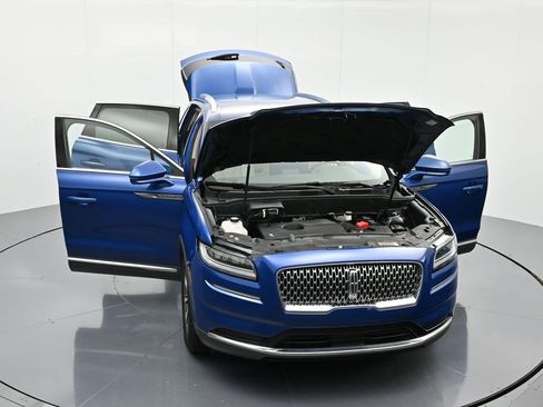 Used 2021 Lincoln Nautilus Standard w/ Equipment Group 101A image 42