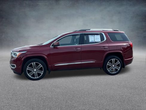 Used 2018 GMC Acadia Denali w/ LPO, Protection Package AWD/4WD image 2