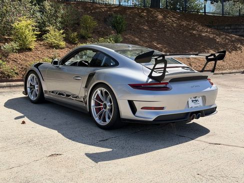 Used 2019 Porsche 911 GT3 RS image 5
