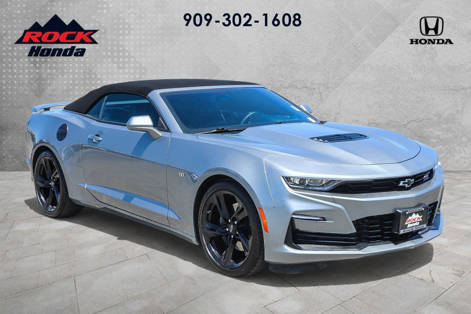 Used 2024 Chevrolet Camaro SS RWD image 3