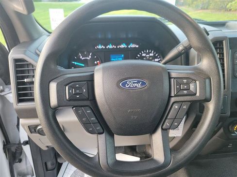 Used 2020 Ford F250 XL w/ Power Equipment Group RWD image 15