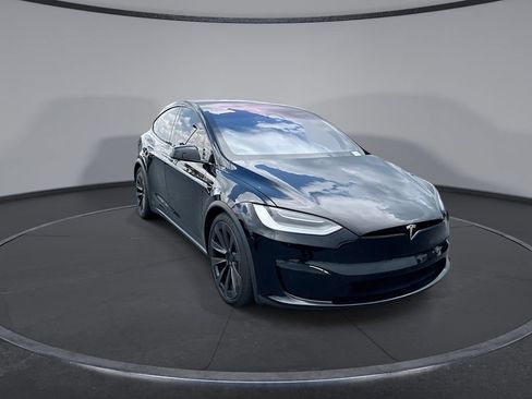 Used 2022 Tesla Model X Plaid AWD/4WD image 8