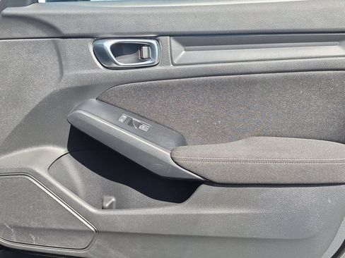 Used 2025 Honda Civic Sport image 32