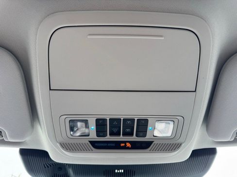 New 2025 Ford Explorer Active w/ Active Comfort Package image 37