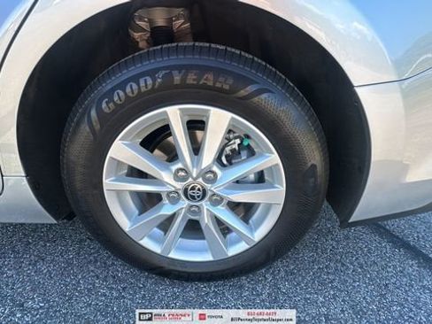 Used 2025 Toyota Camry LE image 18