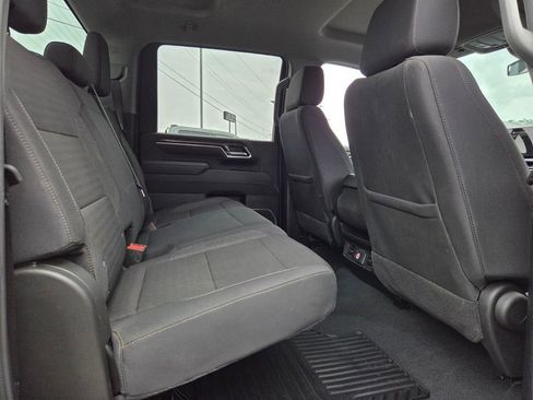 Used 2025 Chevrolet Silverado 2500 LT w/ Convenience Package image 14