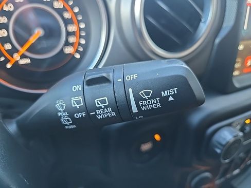 Used 2023 Jeep Wrangler Unlimited Rubicon w/ Safety Group image 50