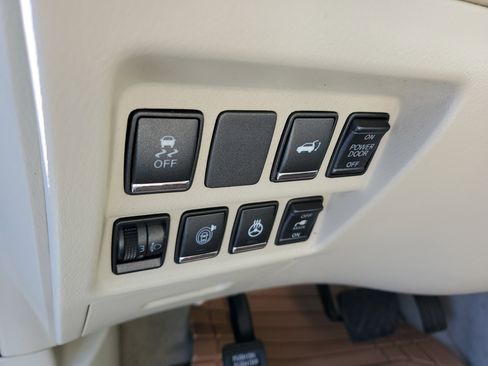 Used 2013 INFINITI JX35 AWD w/ Premium Pkg image 16