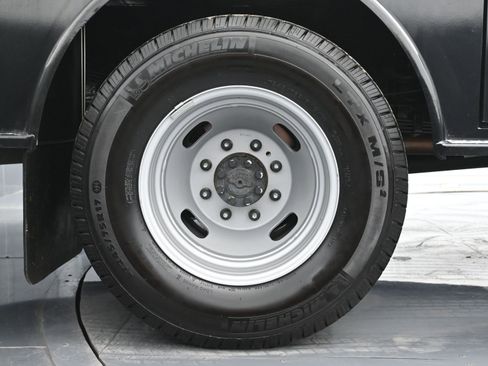 Used 2023 Ford F350 XL image 17