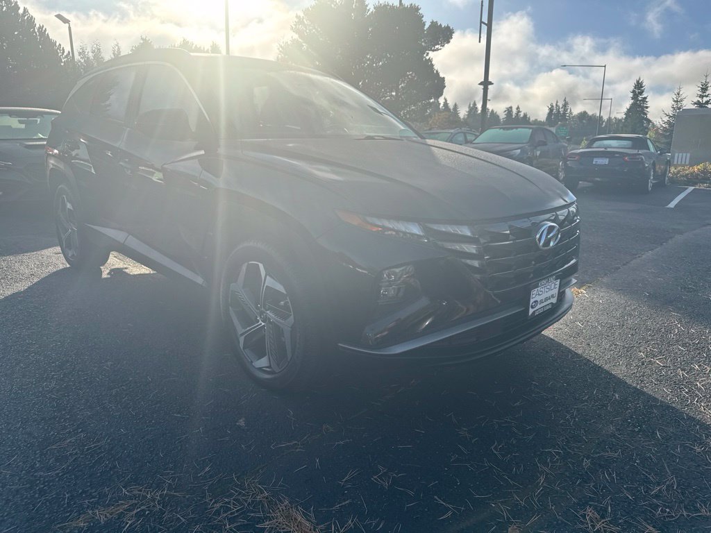 Used 2023 Hyundai Tucson SEL w/ Convenience Package AWD/4WD image 3