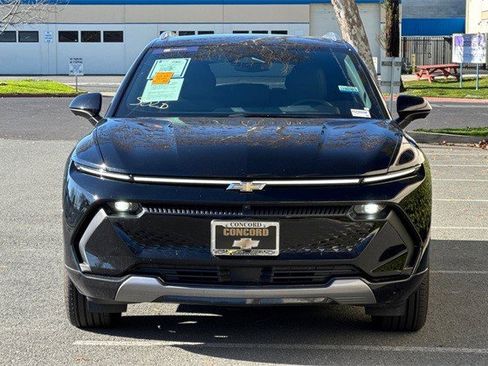 Certified 2024 Chevrolet Equinox EV LT image 8