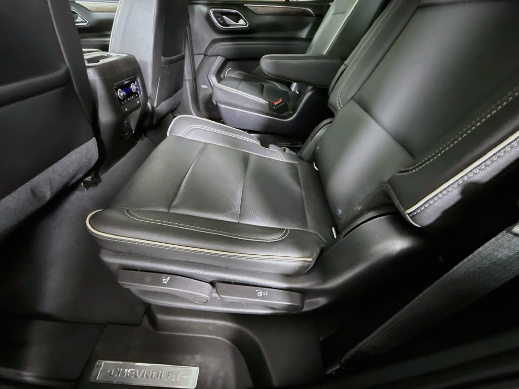 Used 2021 Chevrolet Tahoe Premier AWD/4WD image 29